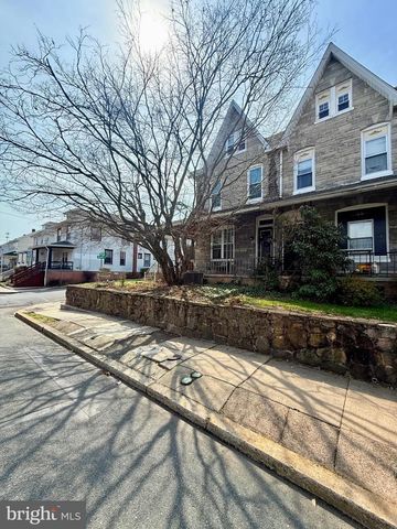 402 W 1ST ST, Birdsboro, PA 19508