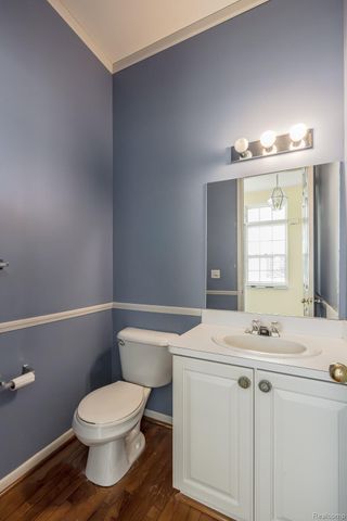 1004 Island Lake Drive, Oxford Charter Township, MI 48371