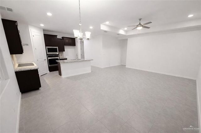 2125 Zinnia Street, Weslaco, TX 78599