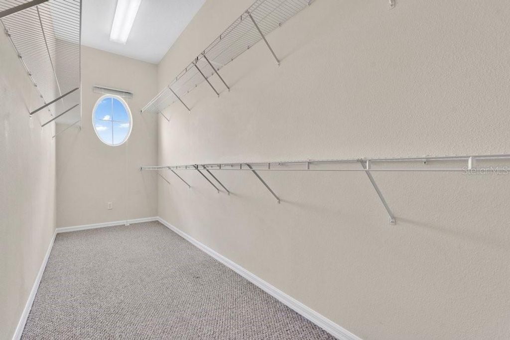 Image 22 of property listing at 2609 SAND ARBOR CIRCLE, Orlando, FL 32824