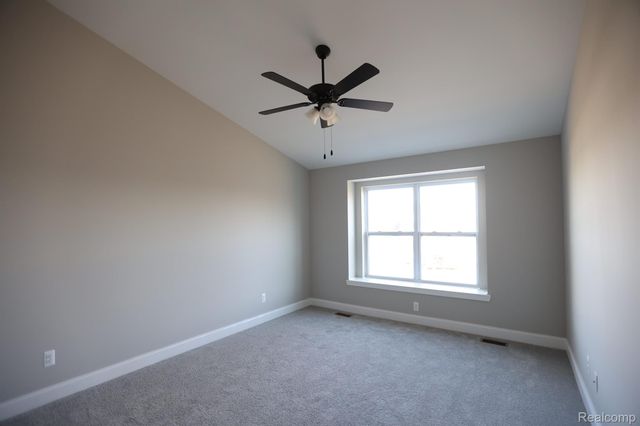 1012 Camellia Circle 48, Marion Twp, MI 48843