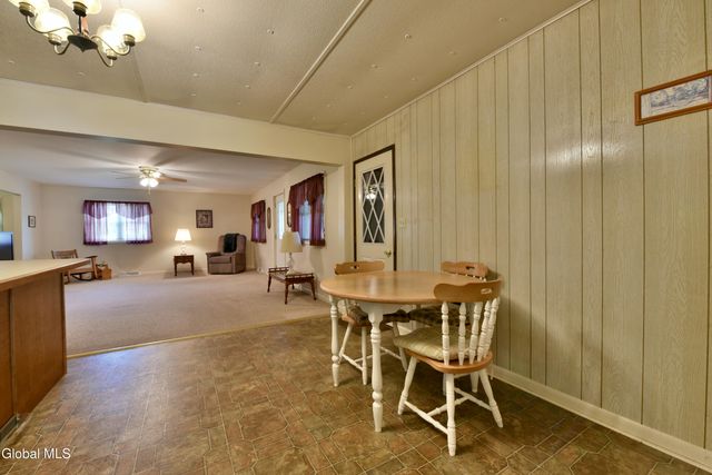 807 Fon Clair Street, Johnstown, NY 12095