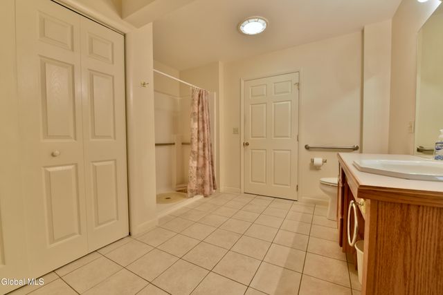 807 Fon Clair Street, Johnstown, NY 12095