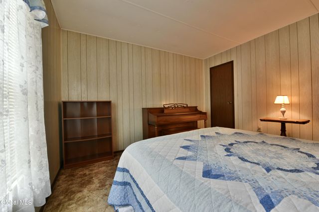 807 Fon Clair Street, Johnstown, NY 12095