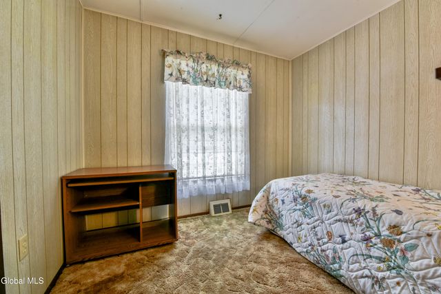 807 Fon Clair Street, Johnstown, NY 12095