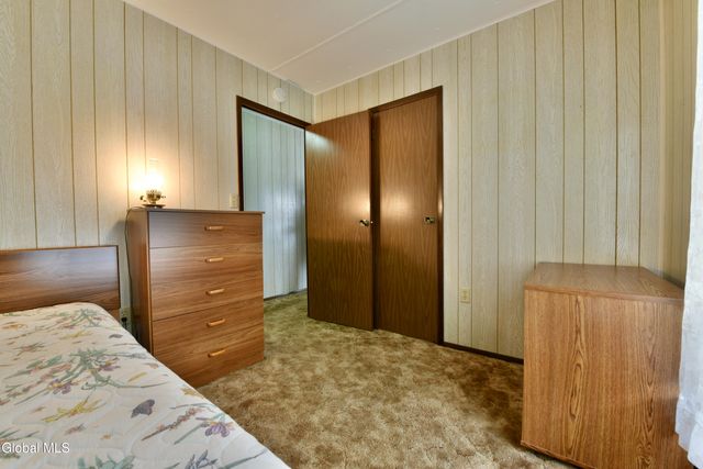 807 Fon Clair Street, Johnstown, NY 12095