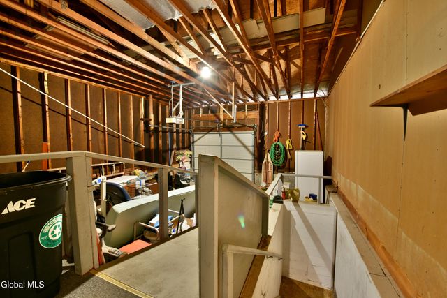 807 Fon Clair Street, Johnstown, NY 12095