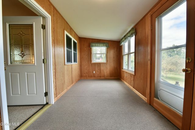 807 Fon Clair Street, Johnstown, NY 12095