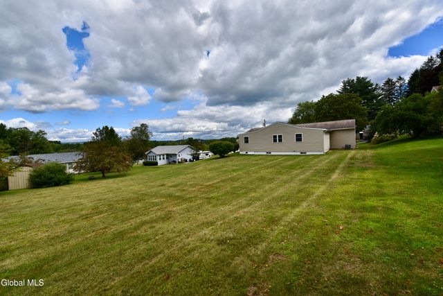 807 Fon Clair Street, Johnstown, NY 12095