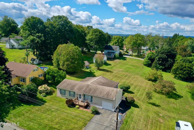 807 Fon Clair Street, Johnstown, NY 12095