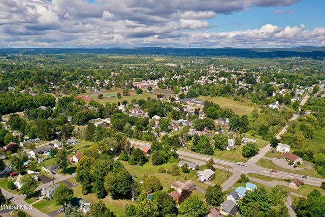 807 Fon Clair Street, Johnstown, NY 12095