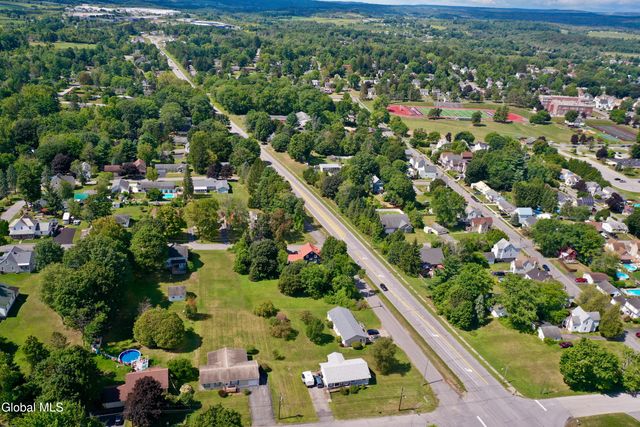 807 Fon Clair Street, Johnstown, NY 12095