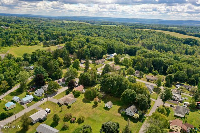 807 Fon Clair Street, Johnstown, NY 12095