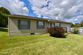 807 Fon Clair Street, Johnstown, NY 12095
