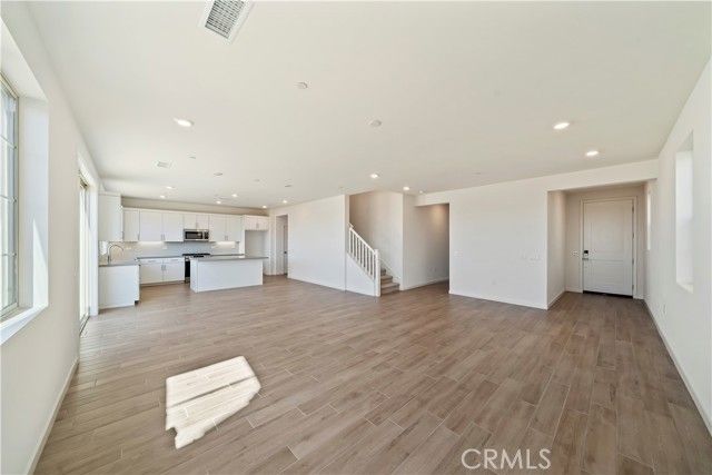 3808 Crossen Drive, Corona, CA 92883