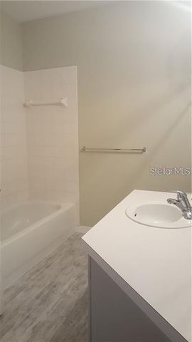 5152 NORTHRIDGE ROAD 204, Sarasota, FL 34238
