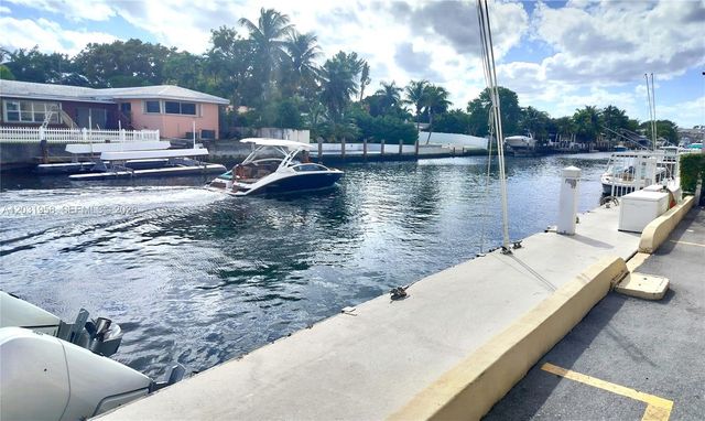 2020 NE 135th Street 506, North Miami, FL 33181