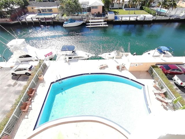 2020 NE 135th Street 506, North Miami, FL 33181