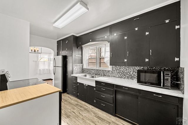 805 W Routt Ave, Pueblo, CO 81004