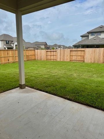 31207 Elmgrove Knoll Drive, Hockley, TX 77447