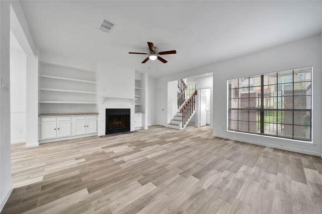 712 Country Place Drive D, Houston, TX 77079