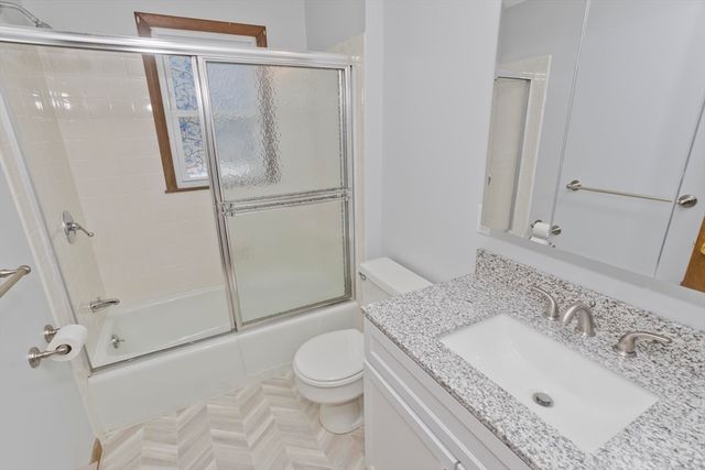 57 Price Street, Springfield, MA 01104