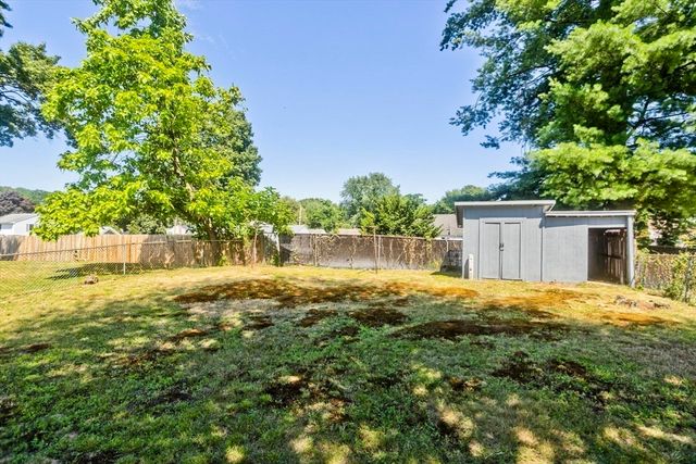 57 Price Street, Springfield, MA 01104