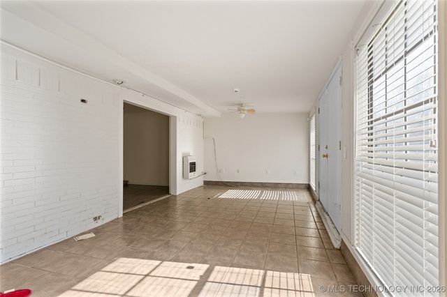 43 Laurel Street, Lone Grove, OK 73443