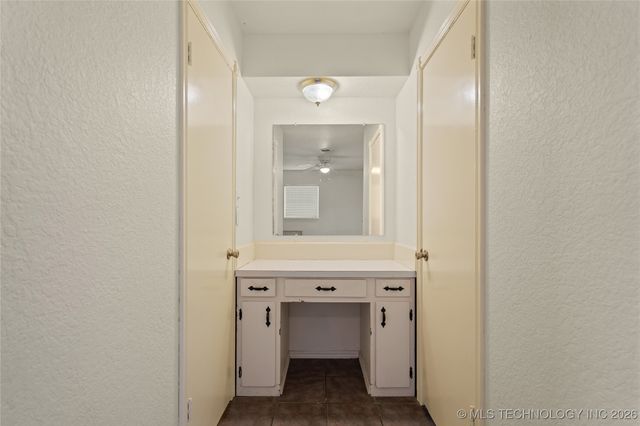 43 Laurel Street, Lone Grove, OK 73443