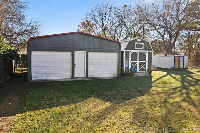 43 Laurel Street, Lone Grove, OK 73443