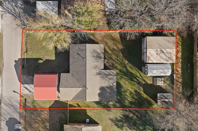 43 Laurel Street, Lone Grove, OK 73443