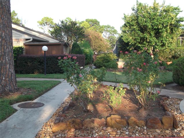 8801 Hammerly Boulevard 1606, Houston, TX 77080