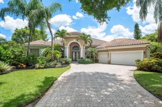 911 Forest Glen Lane, Wellington, FL 33414