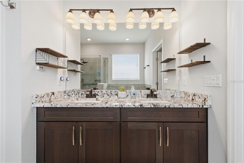Image 23 of property listing at 13212 SAW PALM CREEK TRAIL, Bradenton, FL 34211