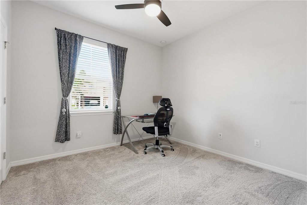 Image 30 of property listing at 13212 SAW PALM CREEK TRAIL, Bradenton, FL 34211