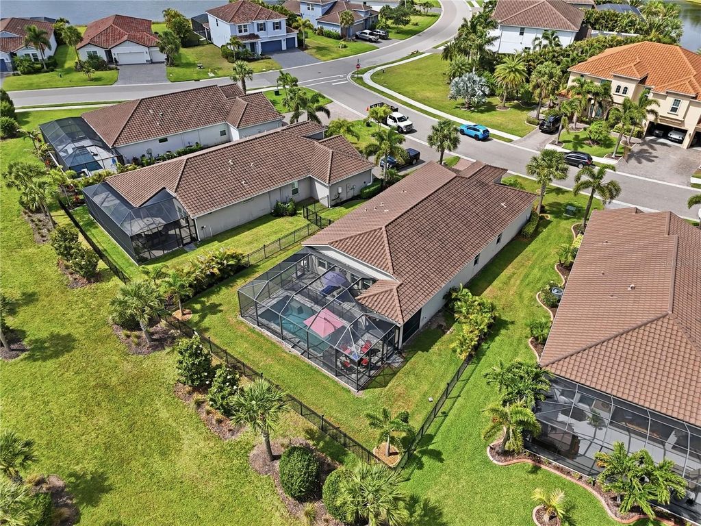 Image 45 of property listing at 13212 SAW PALM CREEK TRAIL, Bradenton, FL 34211