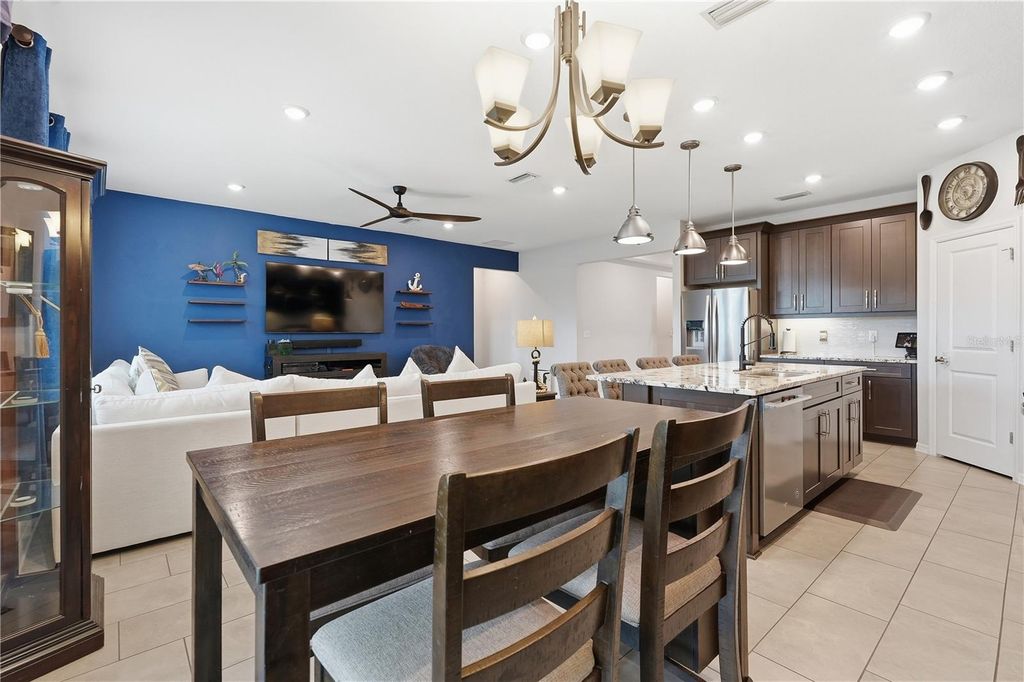 Image 61 of property listing at 13212 SAW PALM CREEK TRAIL, Bradenton, FL 34211