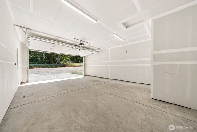 1202 Spiketon Road, Buckley, WA 98321