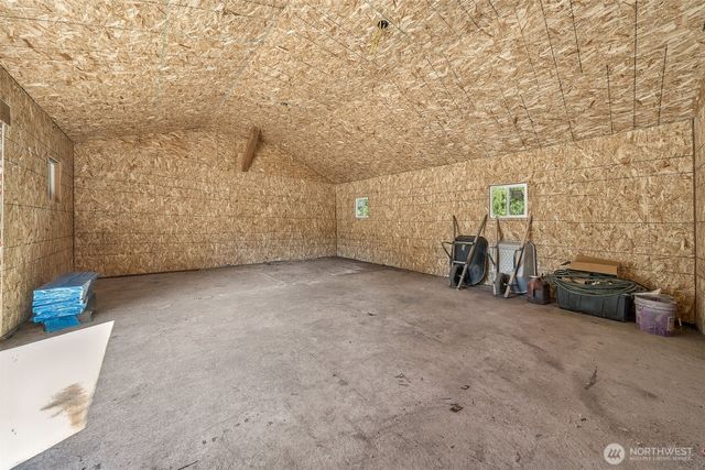 1202 Spiketon Road, Buckley, WA 98321