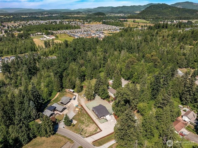 1202 Spiketon Road, Buckley, WA 98321