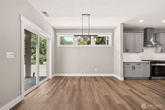 1202 Spiketon Road, Buckley, WA 98321