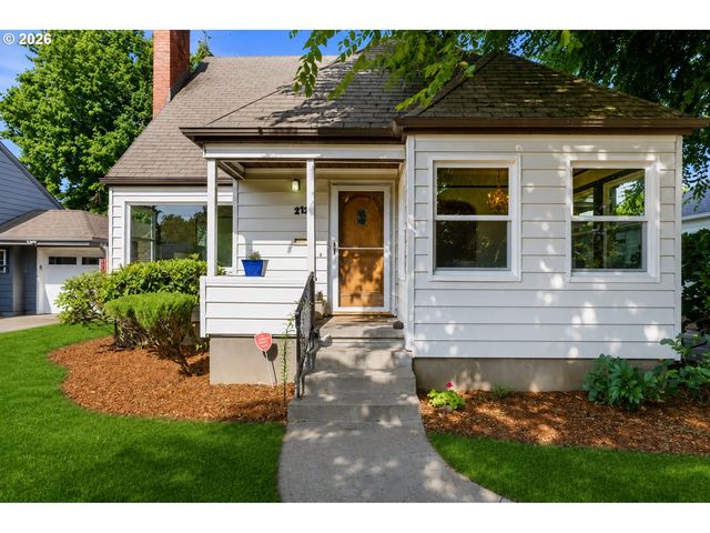 2921 Se 67TH Ave, Portland, OR 97206