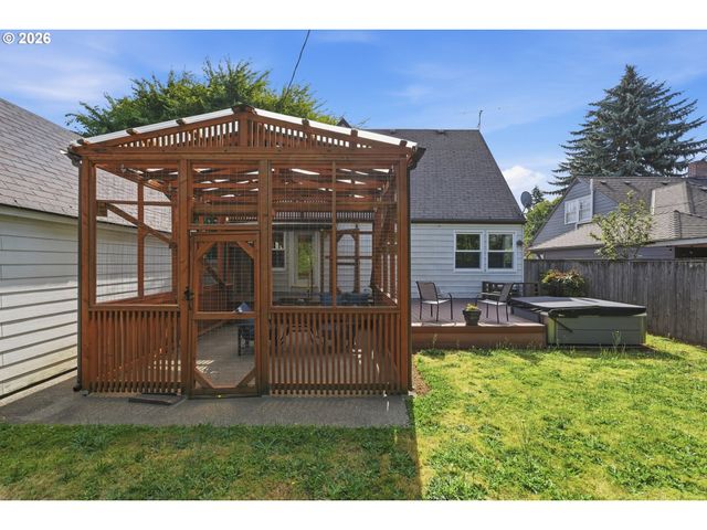 2921 Se 67TH Ave, Portland, OR 97206