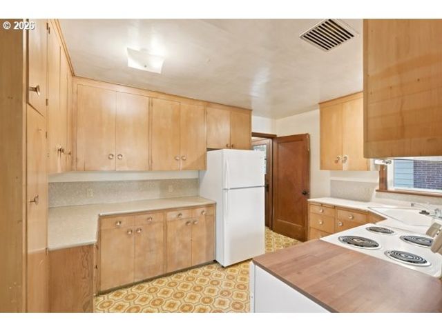 2921 Se 67TH Ave, Portland, OR 97206