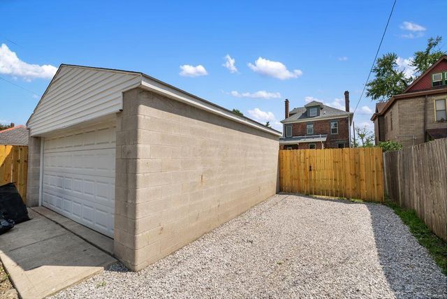 1198 Fair Avenue, Columbus, OH 43205