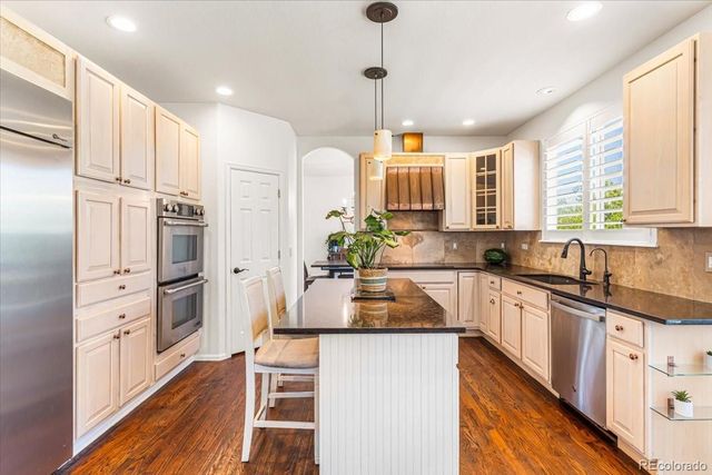 22045 E Hoover Drive, Aurora, CO 80016