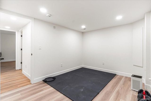 22045 E Hoover Drive, Aurora, CO 80016