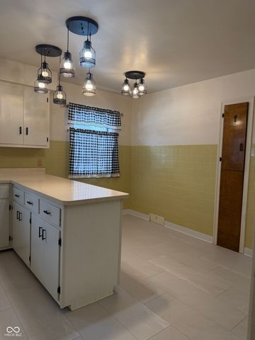 1352 Maynard Drive, Indianapolis, IN 46227