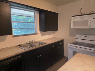 219 E 3rd Street B, Keene, TX 76059