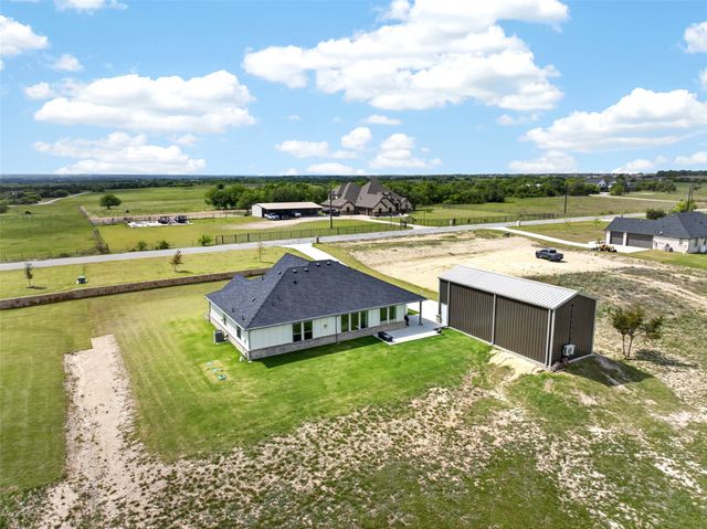 8860 Prather Road, Springtown, TX 76082